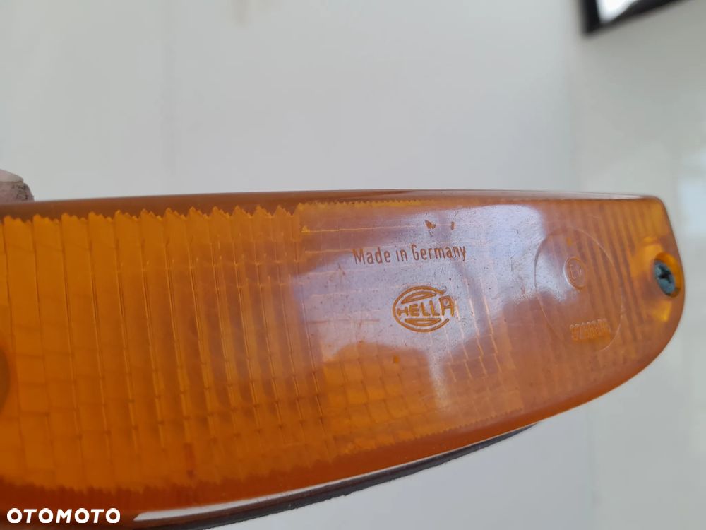 Lampa kierunkowskazu Opel Kadett C Hella 32688R6 - 3