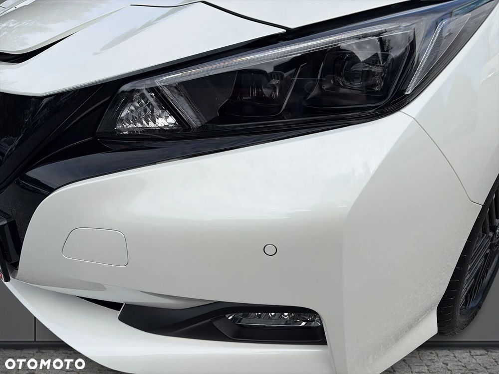 Nissan Leaf 40kWh N-Connecta - 35