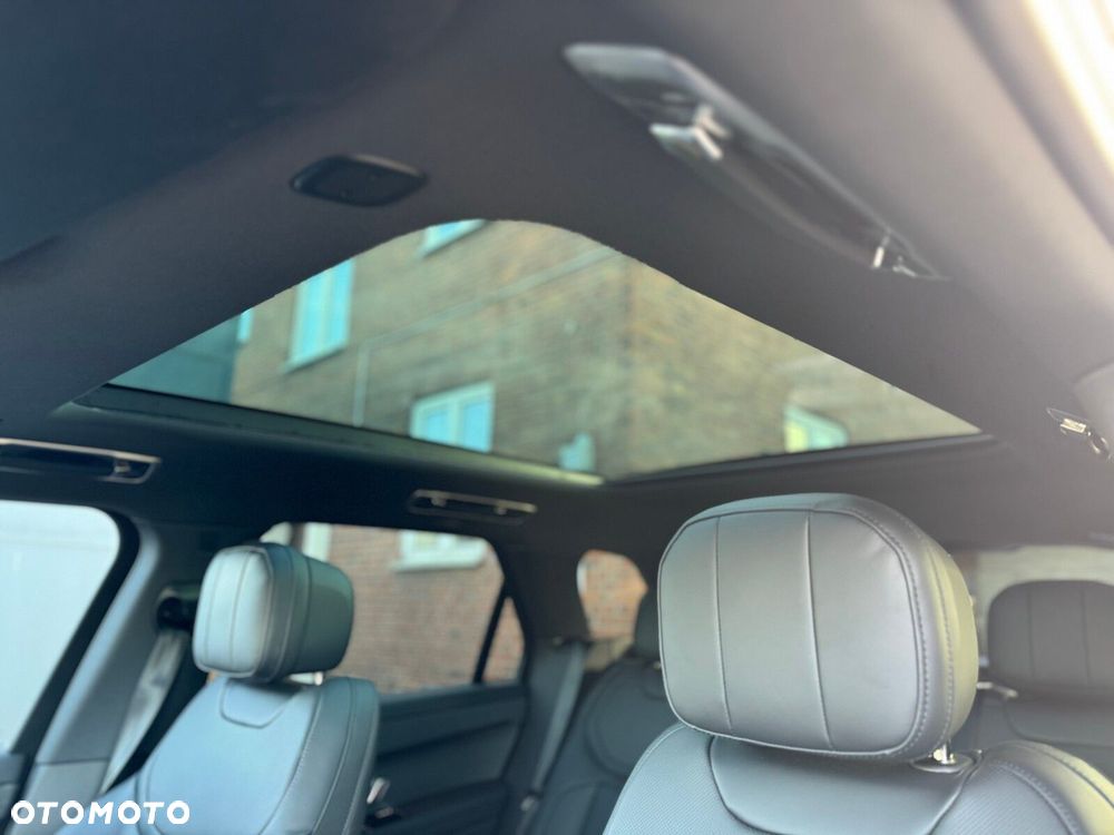 Land Rover Range Rover Sport - 13