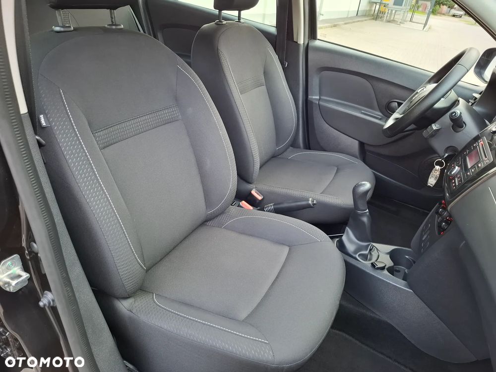 Dacia Logan 1.2 16V 75 Laureate - 33