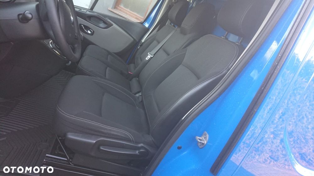 Renault TRAFIC - 9
