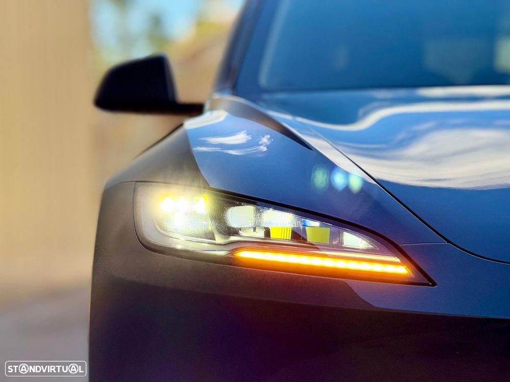 Tesla Model 3 Tração Traseira Premium - 23