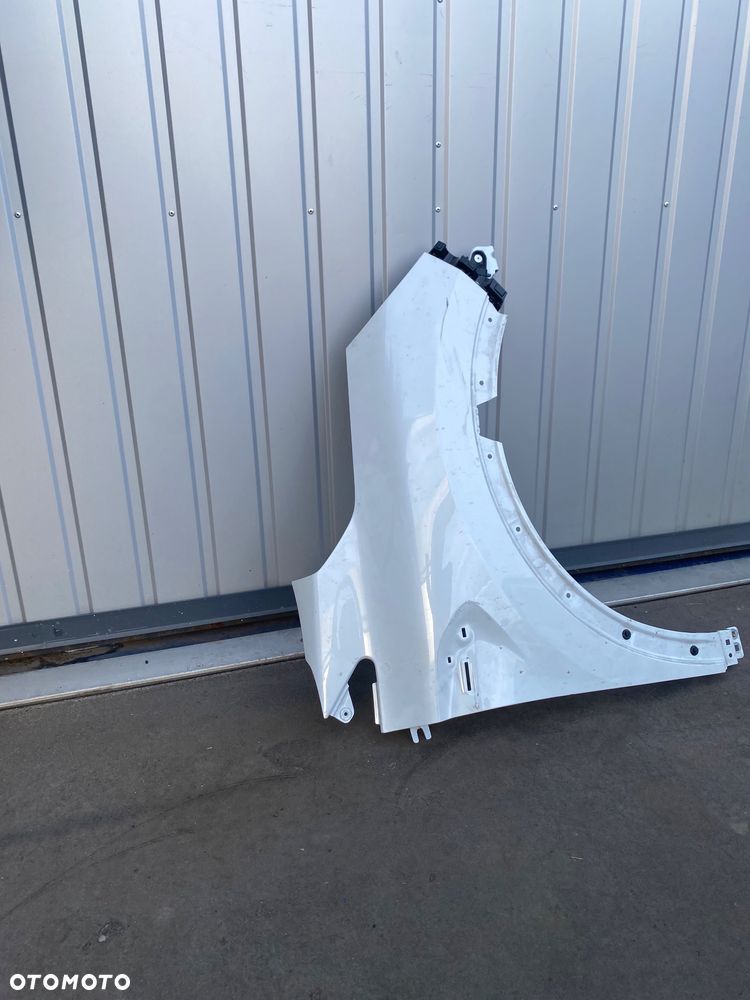 RENAULT CAPTUR 2 II BŁOTNIK PRAWY PRZEDNI  PRZÓD  Wwa - 2