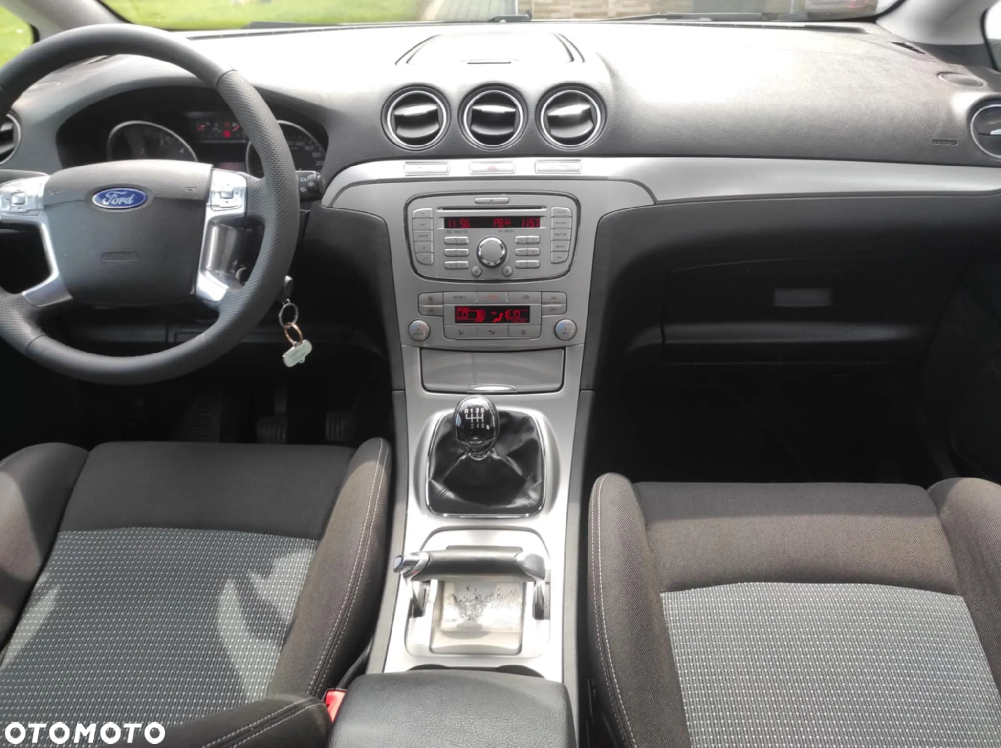 Ford S-Max 2.0 TDCi Ambiente - 12