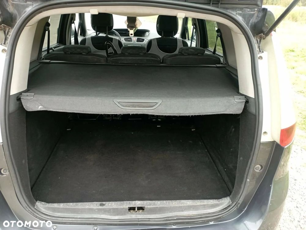 Renault Grand Scenic - 5