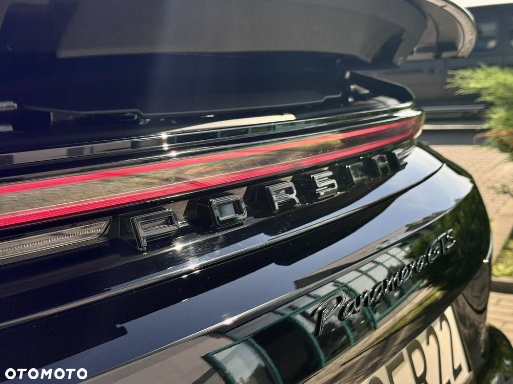 Porsche Panamera GTS - 12