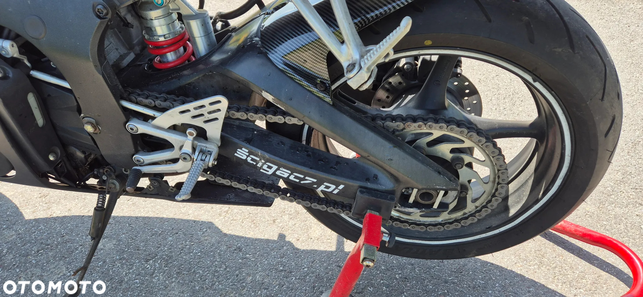 Yamaha R6 - 19
