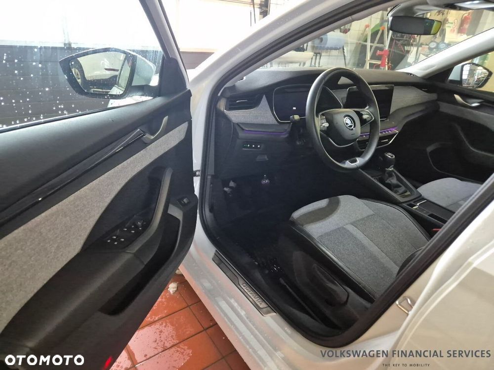 Skoda Octavia 2.0 TDI Selection - 6