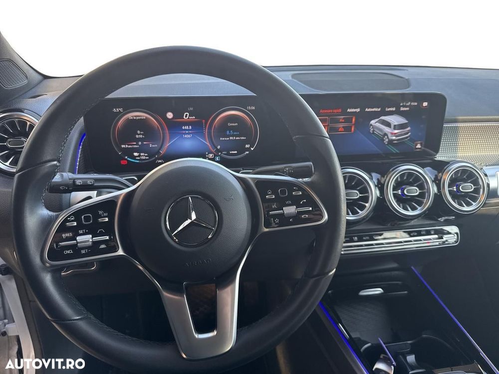 Mercedes-Benz EQB 300 4MATIC - 10
