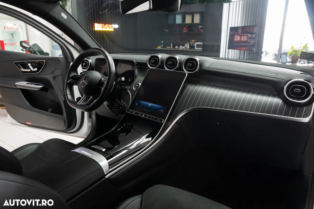 Mercedes-Benz GLC Coupe 200 4Matic 9G-TRONIC AMG Line Advanced - 11
