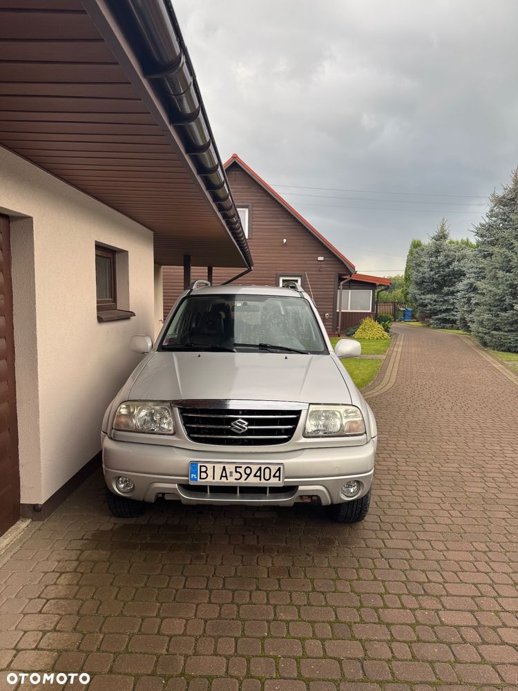 Suzuki Grand Vitara - 3