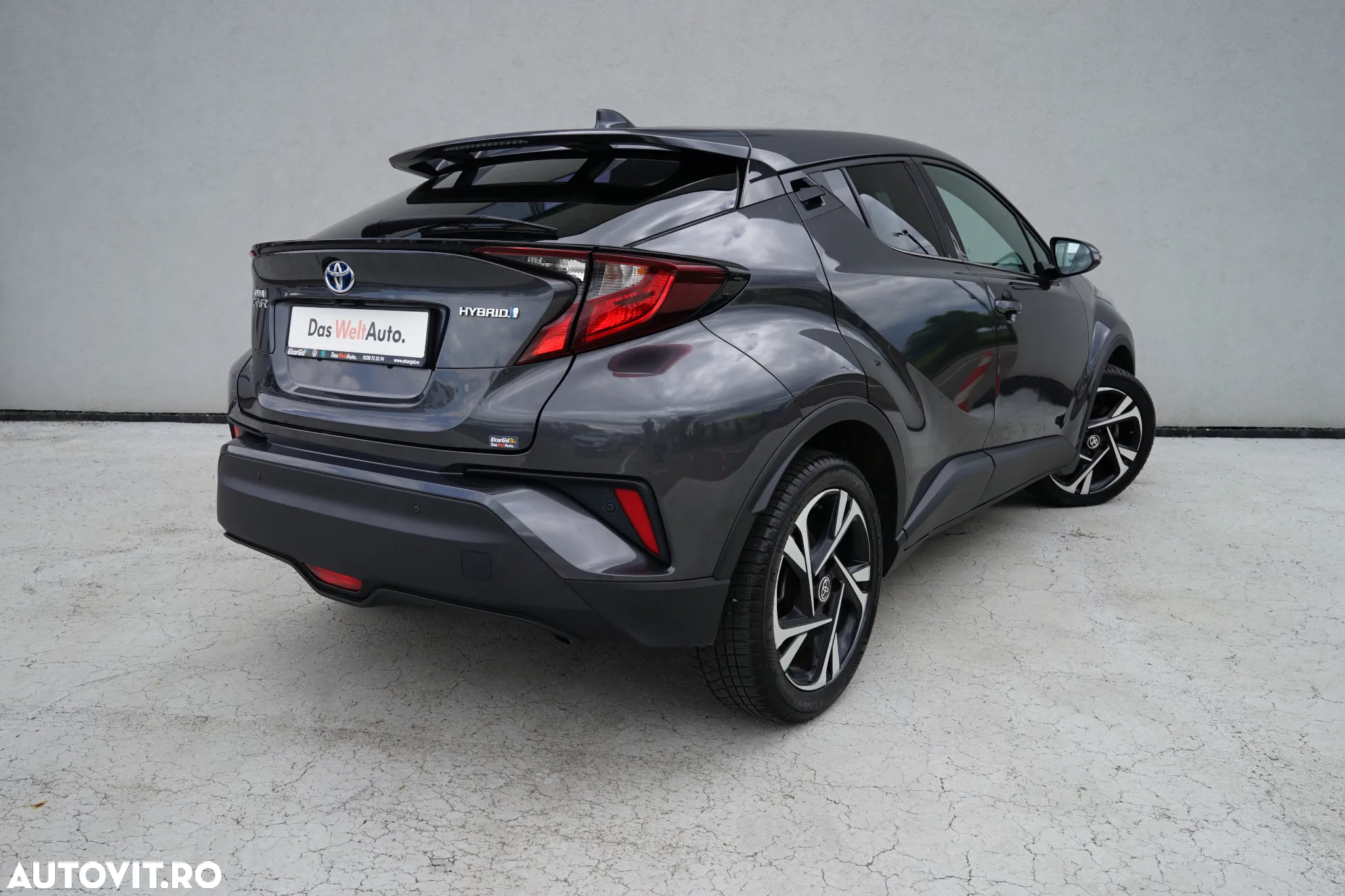 Toyota C-HR - 6