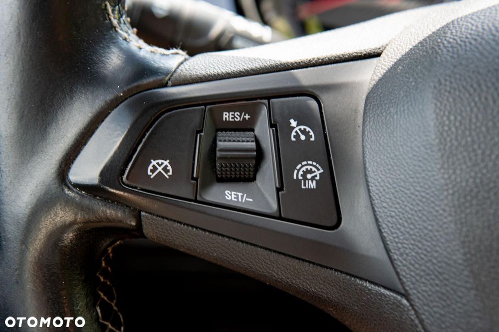 Opel Astra - 23