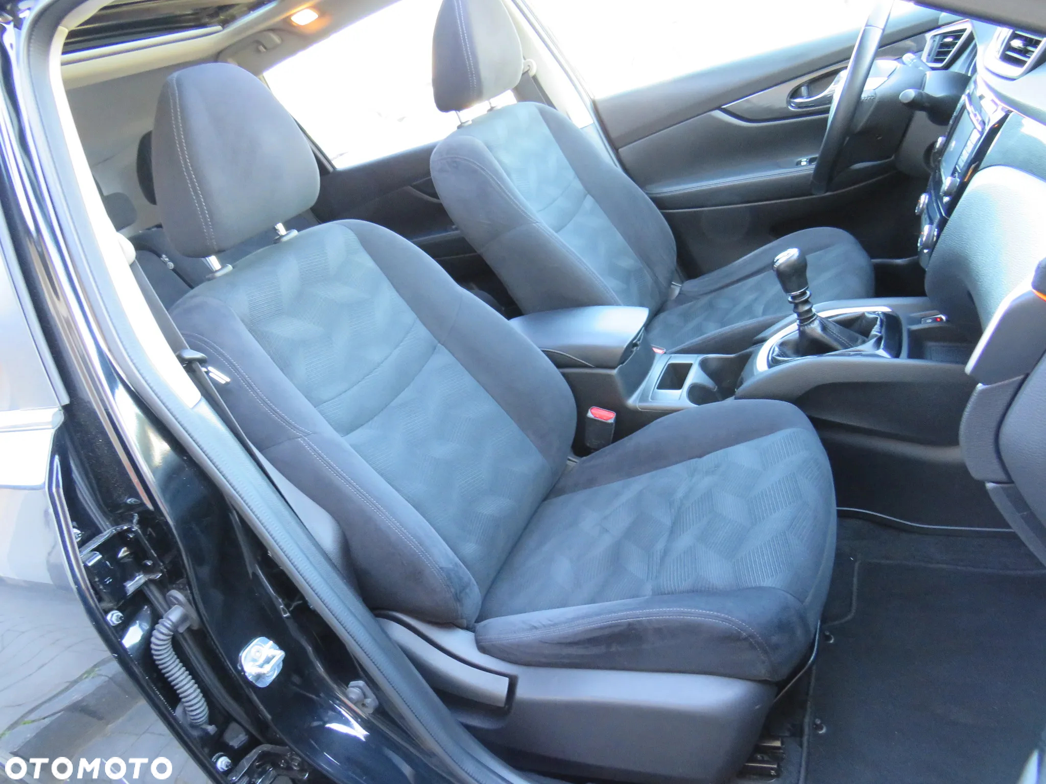 Nissan X-Trail 1.6 dCi 360 - 36