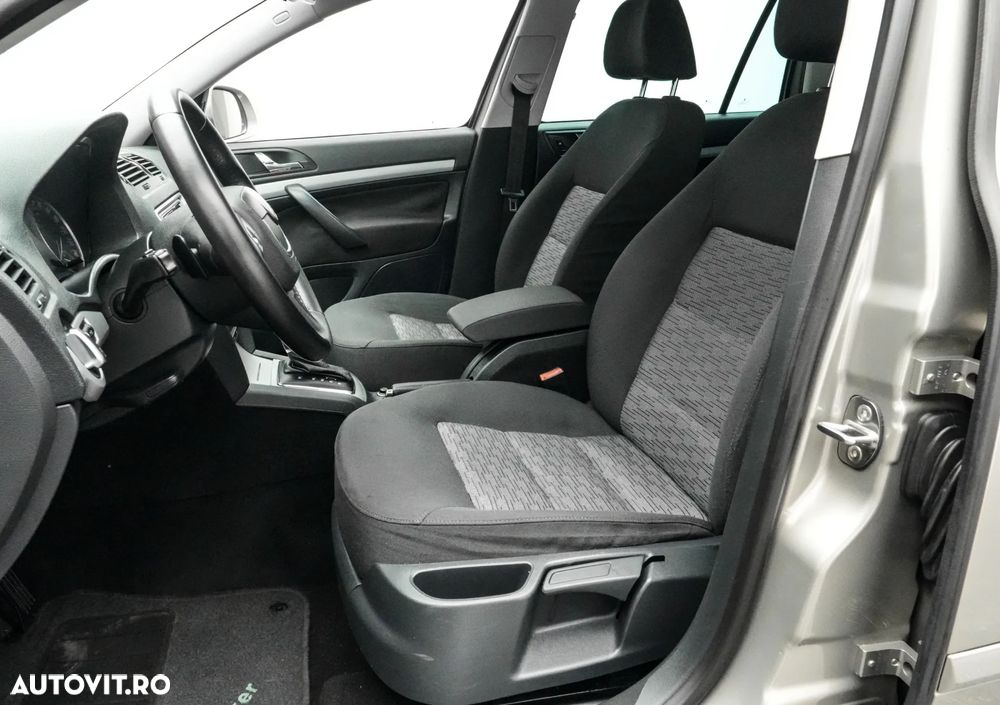 Skoda Octavia 1.6 TDI Ambiente DSG - 13