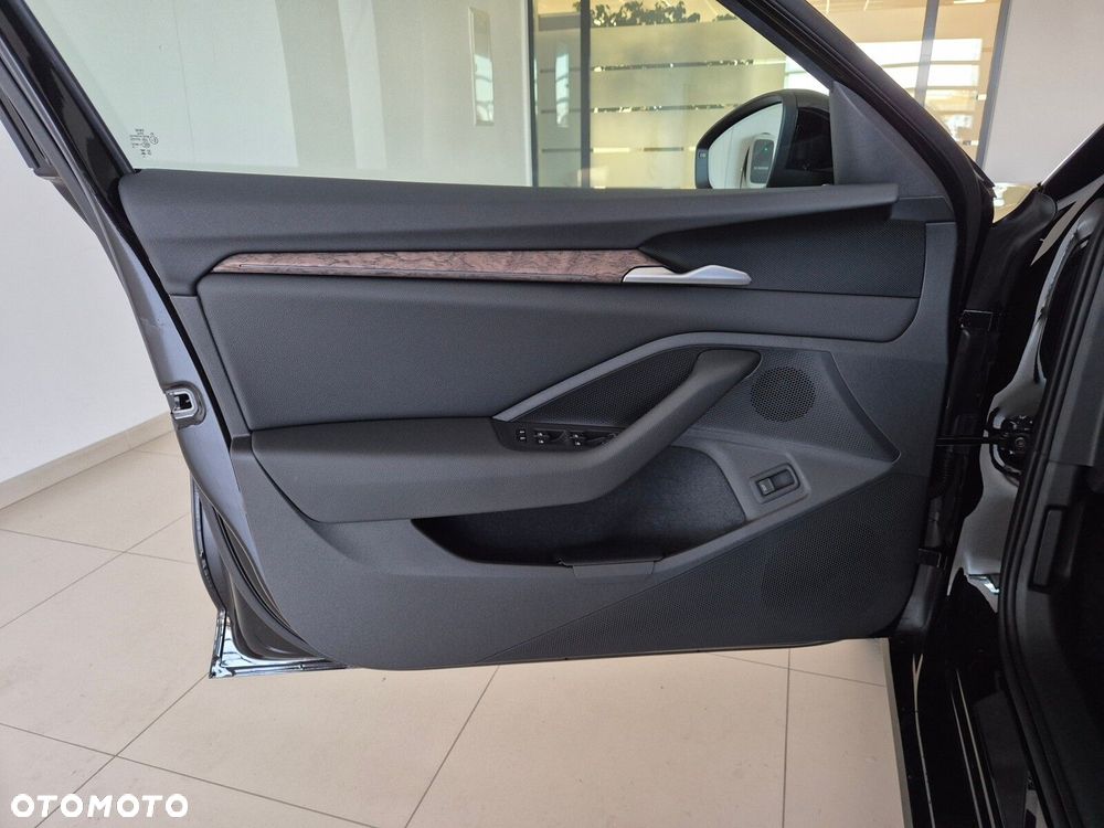 Skoda Superb 2.0 TDI SCR 4x4 L&K DSG - 20