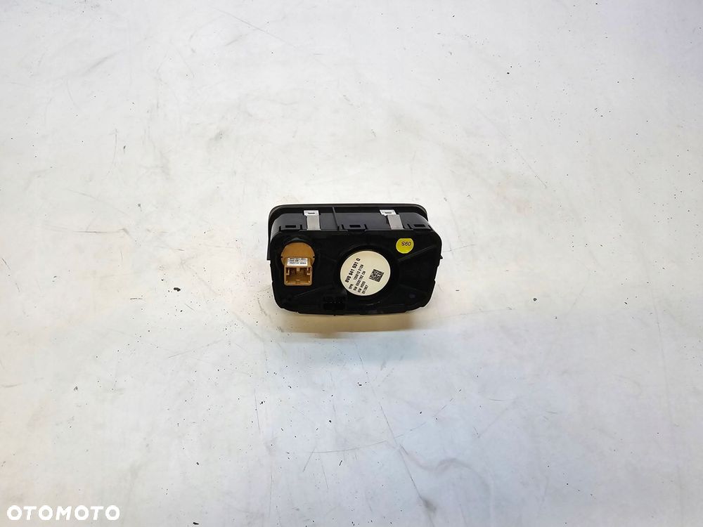 PRZEŁĄCZNIK ŚWIATEŁ AUDI A3 8V 8V0941531Q - 5