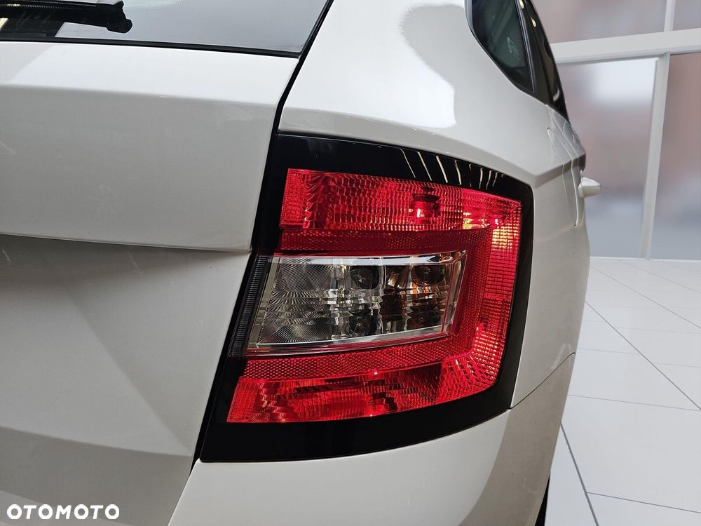 Skoda Fabia 1.0 TSI Ambition - 19