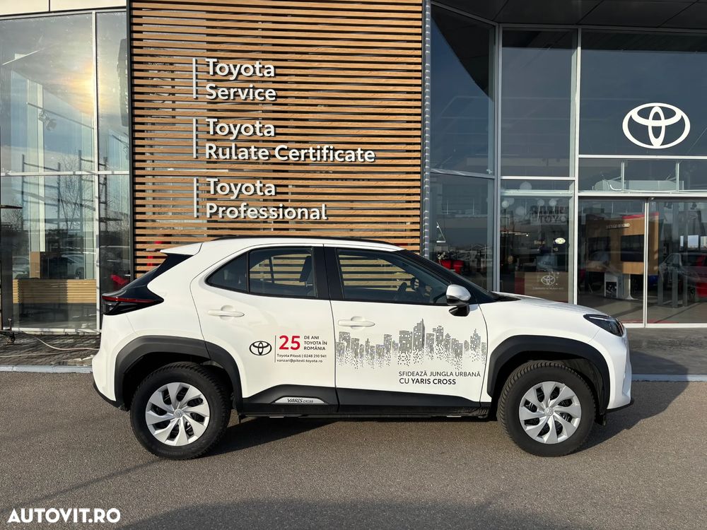 Toyota Yaris Cross 1.5 VVT-i HSD 4x2 Active - 3