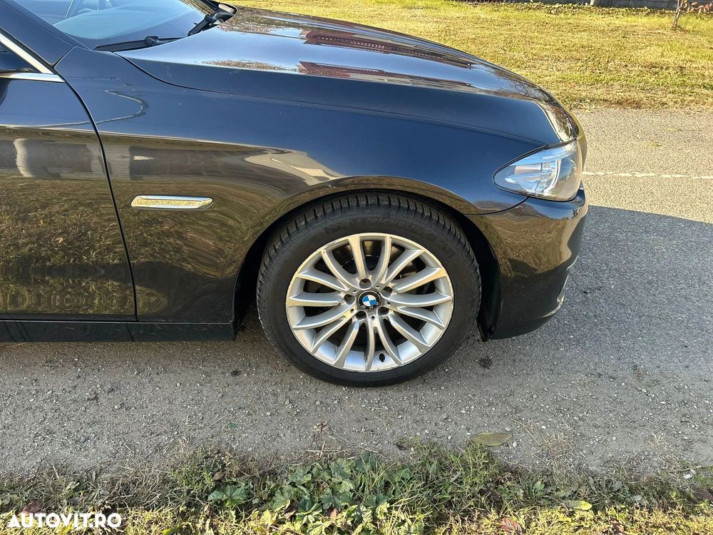 BMW Seria 5 520d xDrive AT - 9