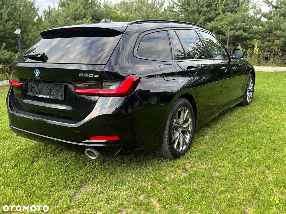 BMW Seria 3 320e Luxury Line sport - 9