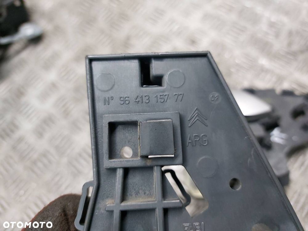 KOMPLET KLAMEK WEWNĘTRZNYCH CITROEN C5 I 9633366577 9649218477 - 10
