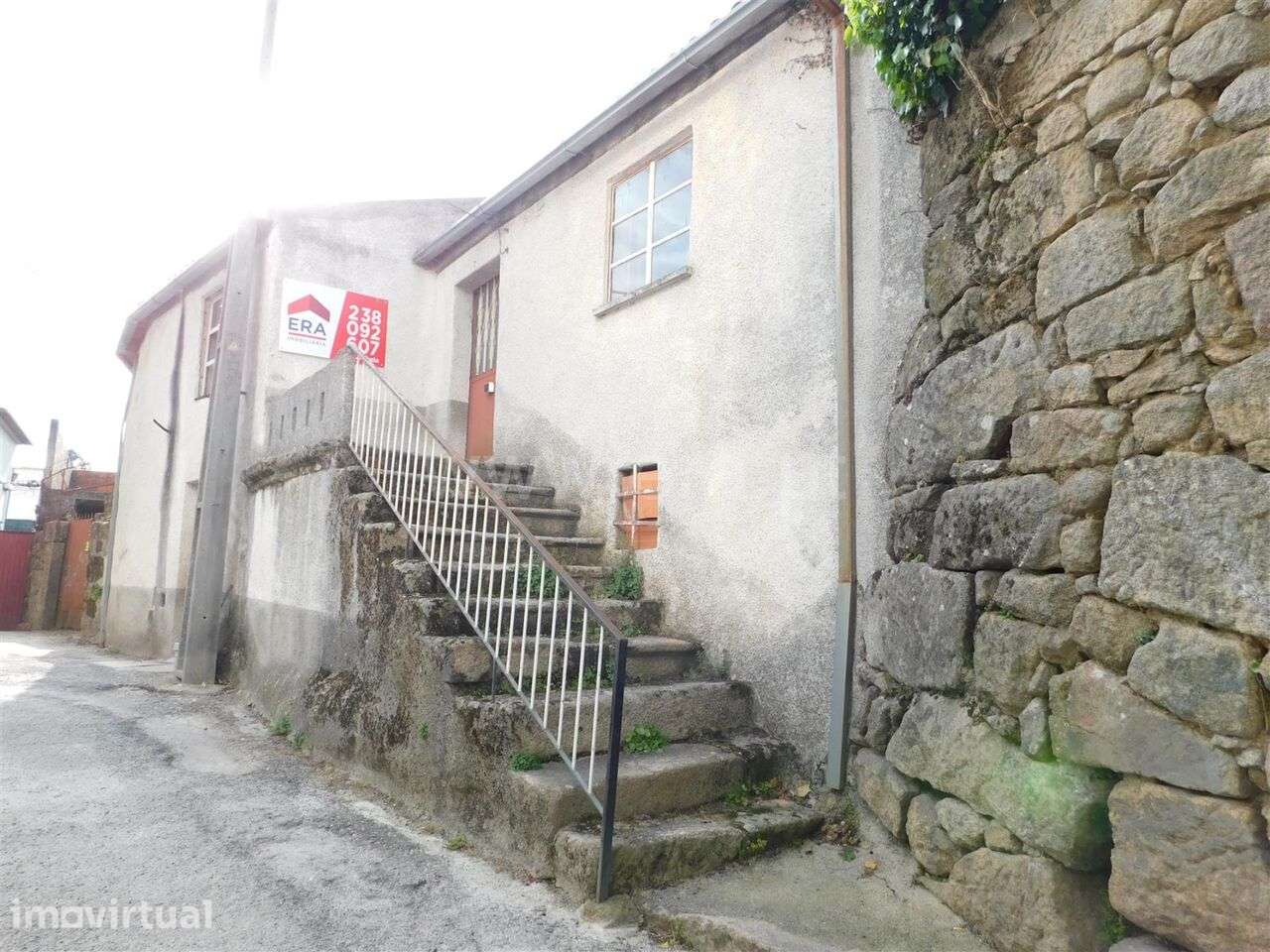 Moradia T2 / Seia, Pinhanços - Grande imagem: 2/11