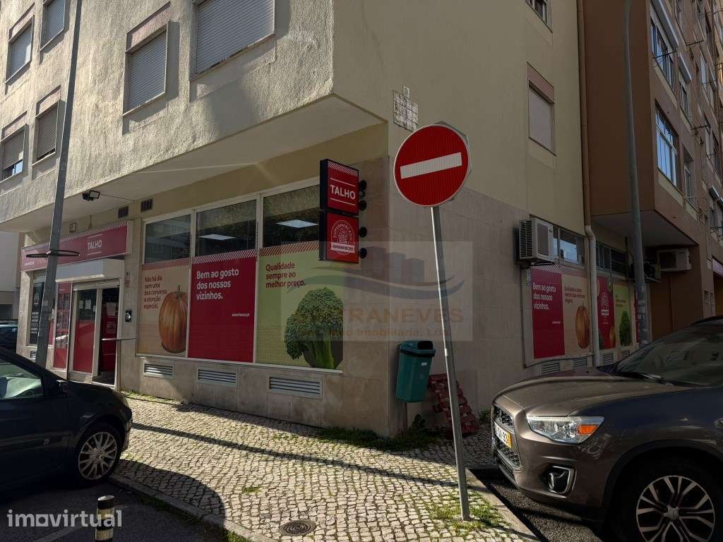 Trespasse de Supermercado em Funcionamento | Excelente Faturação | ... - Grande imagem: 2/36
