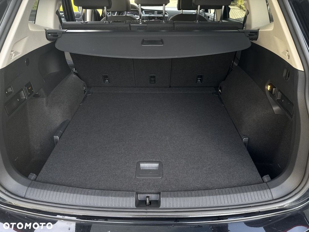 Volkswagen Tiguan Allspace 2.0 TDI 4Mot Life DSG - 33