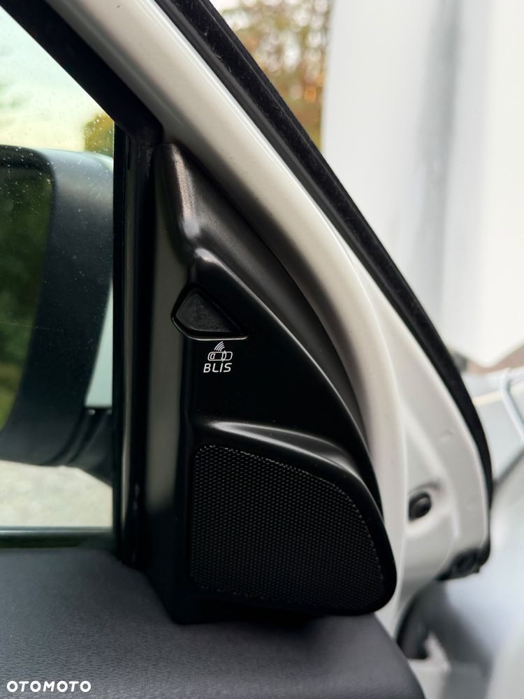 Volvo XC 60 - 32