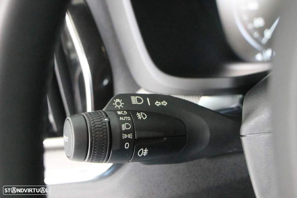 Volvo V60 2.0 T6 AWD TE R-Design - 16