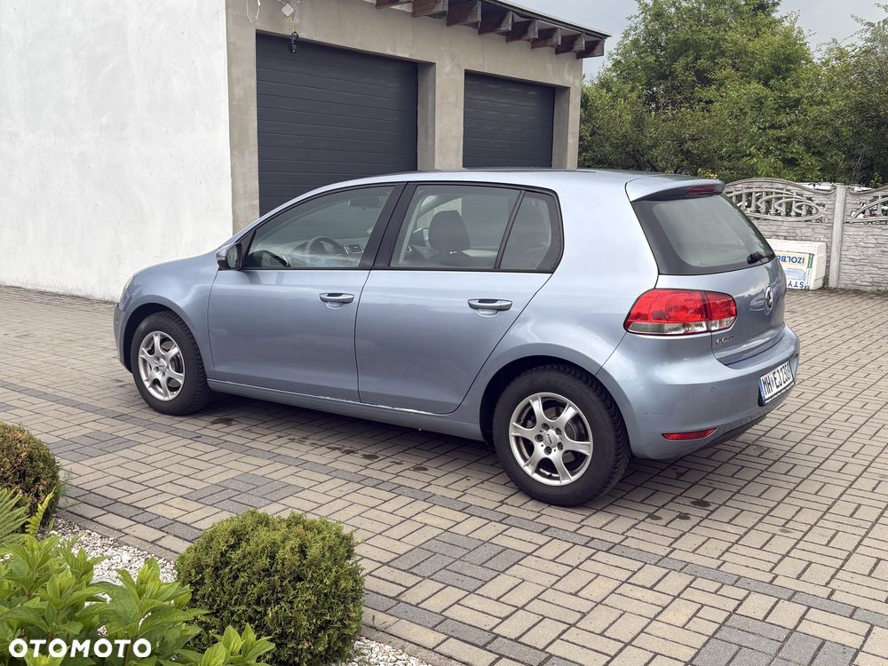 Volkswagen Golf - 3