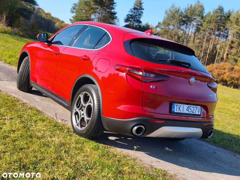 Alfa Romeo Stelvio 2.0 Turbo 16V AT8-Q4 Super - 3