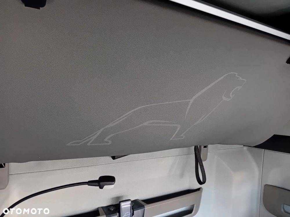 MAN TGX 18.470 BL SA - 16