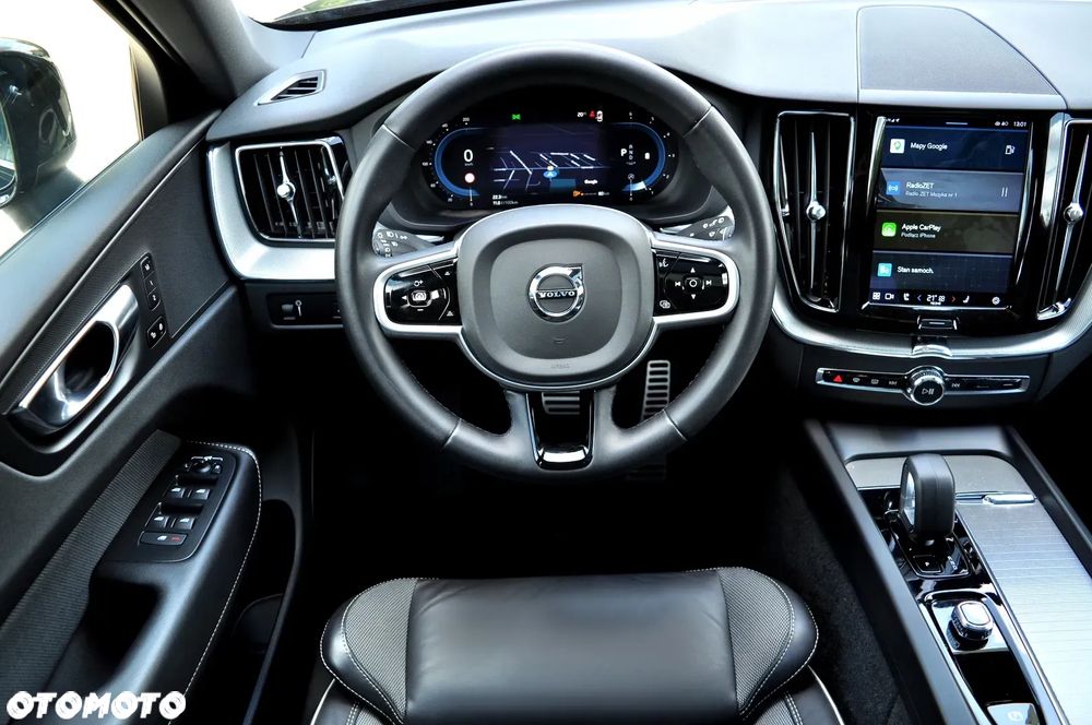 Volvo XC 60 B4 D AWD Geartronic RDesign - 19