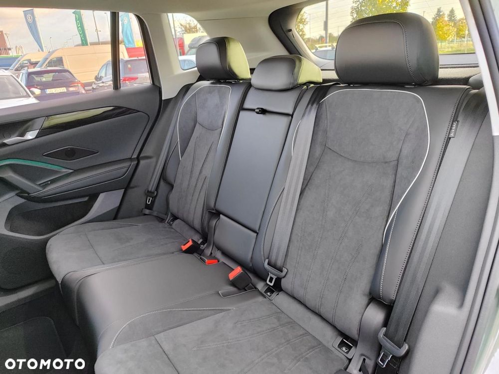 Volkswagen Tiguan - 20