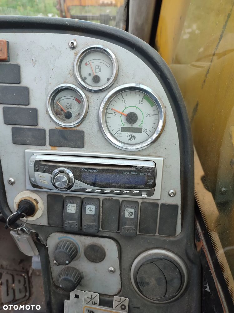 JCB 540 - 8