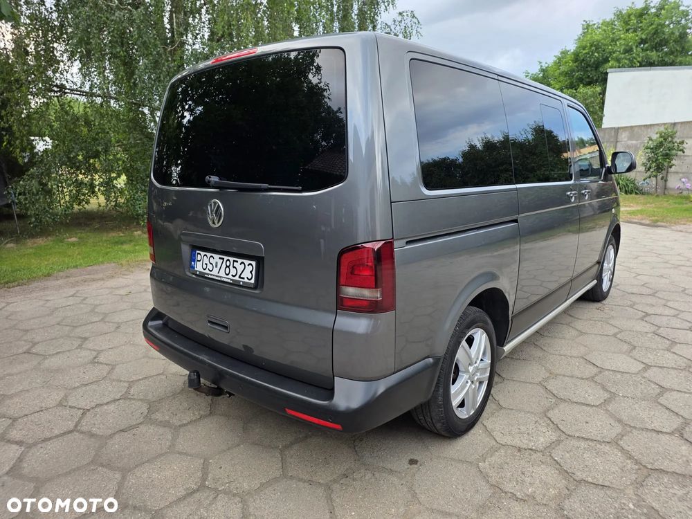 Volkswagen Multivan - 39