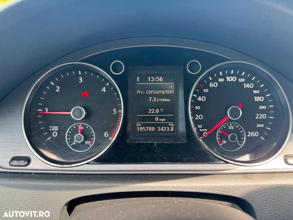 Volkswagen Passat 1.6 TDI BlueMotion - 9