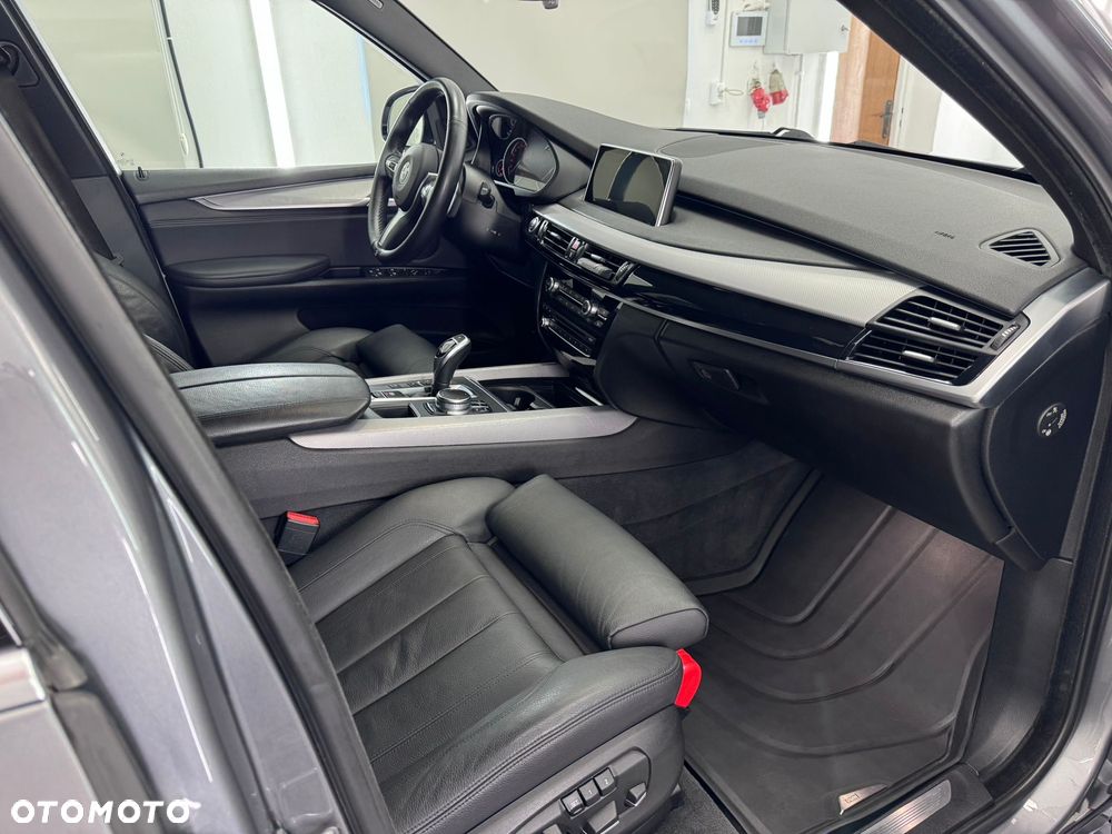BMW X5 xDrive25d - 8