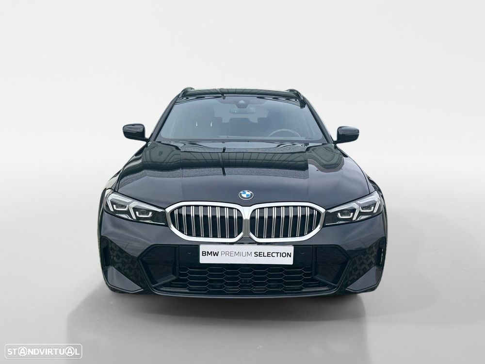 BMW 320 d Touring Pack Desportivo M Auto - 8