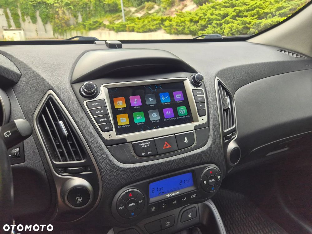 Hyundai ix35 2.0 CRDi 4WD Automatik Fifa World Cup Gold Edition - 31