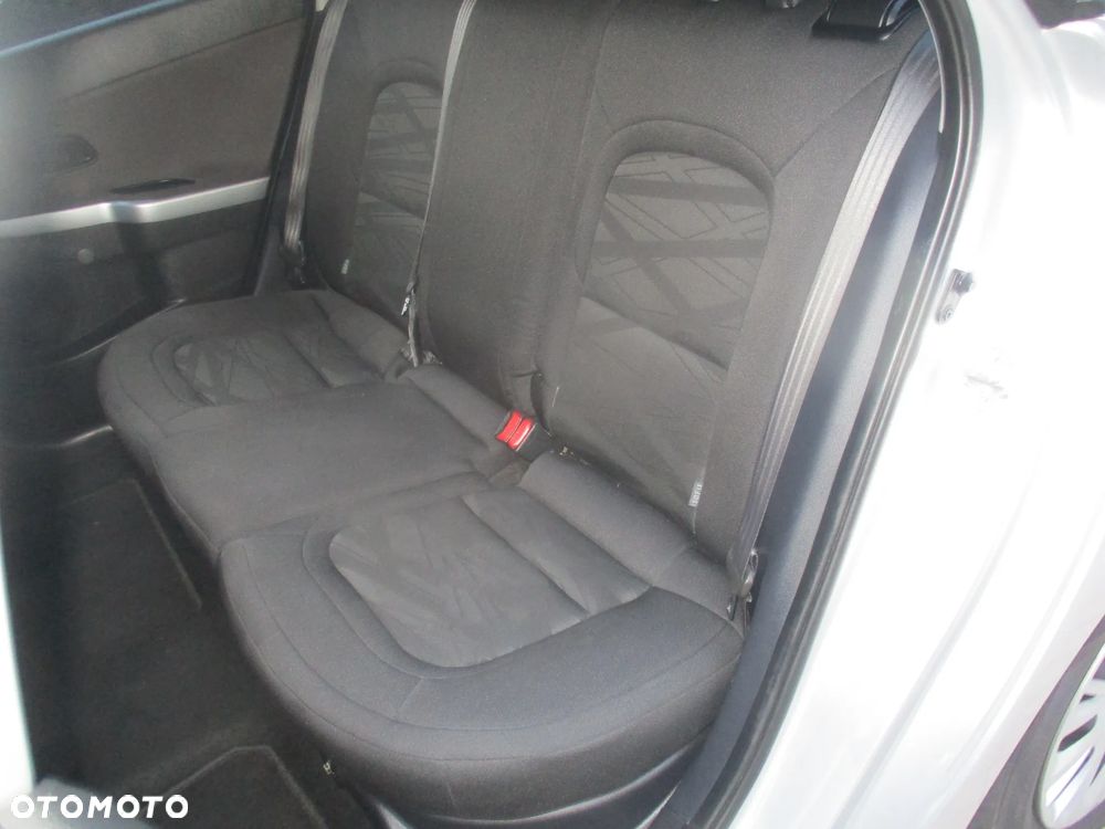 Kia Ceed 1.6 CRDi L - 21