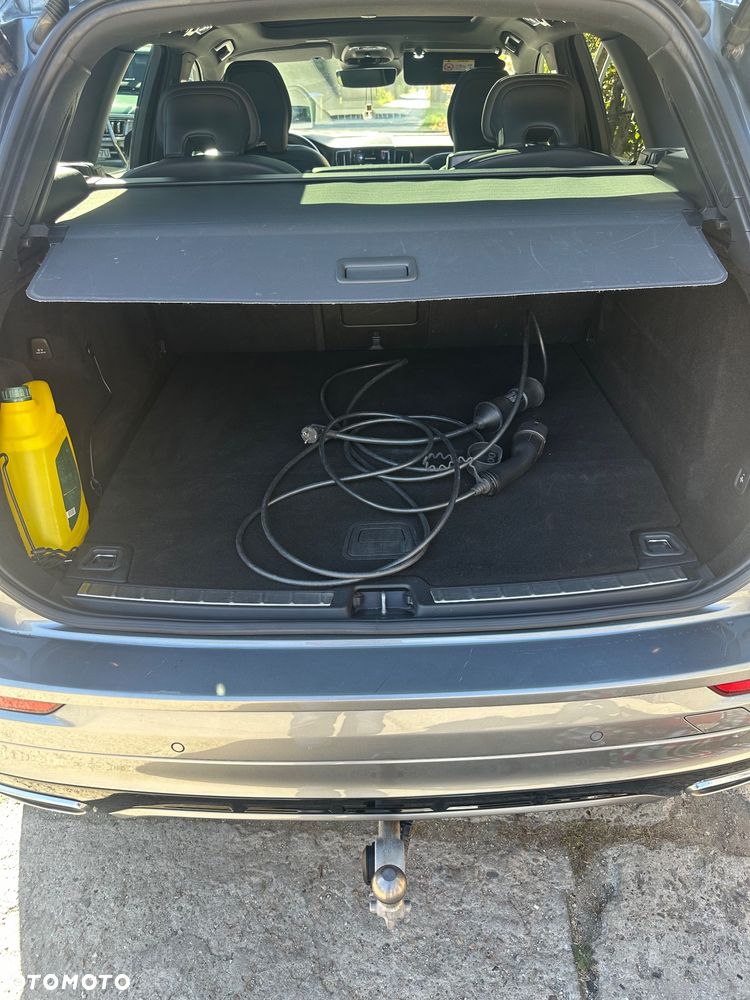 Volvo XC 60 T8 Twin Engine AWD Geartronic RDesign - 38