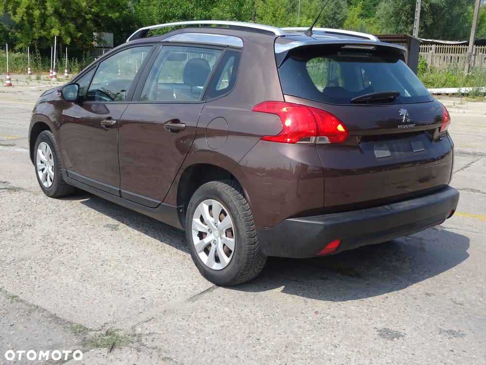 Peugeot 2008 1.2 Pure Tech Active EU6 - 7