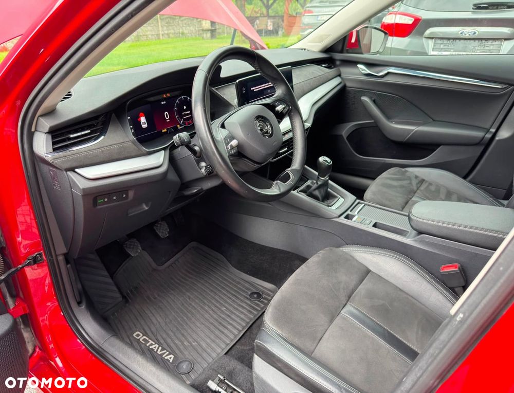 Skoda Octavia 1.5 TSI ACT Style - 5