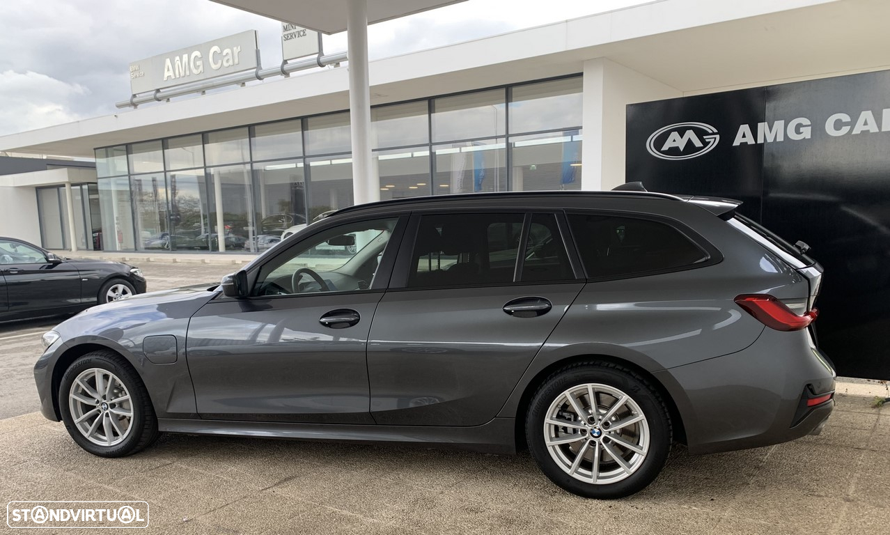 BMW 330 e Touring Line Sport Auto - 11