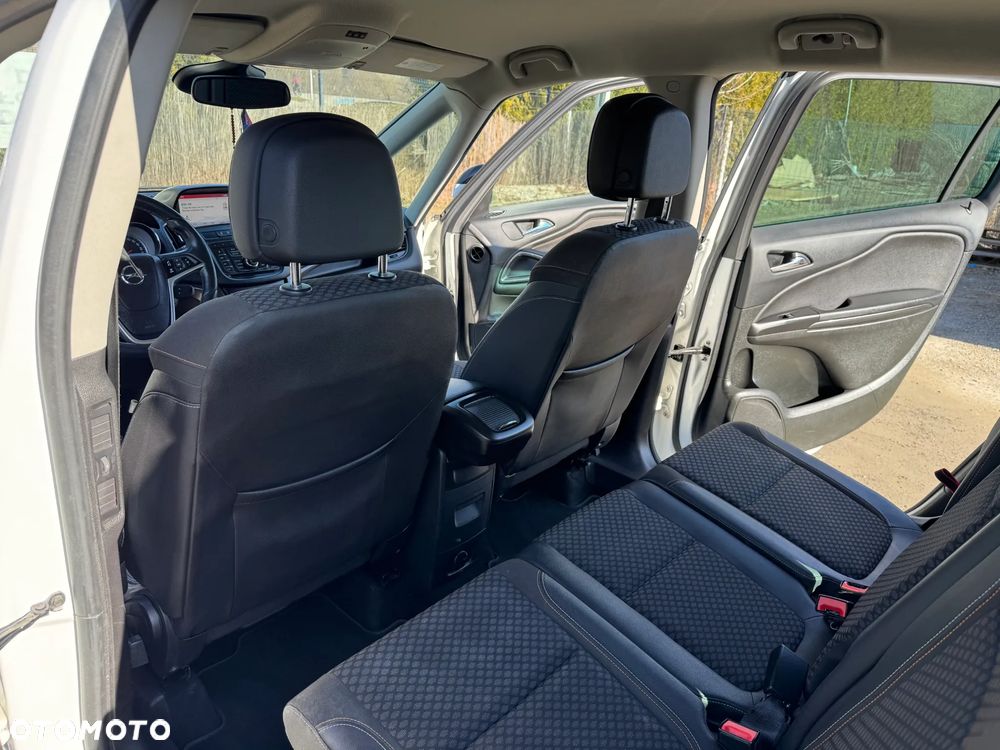 Opel Zafira 1.6 CDTI Cosmo - 7
