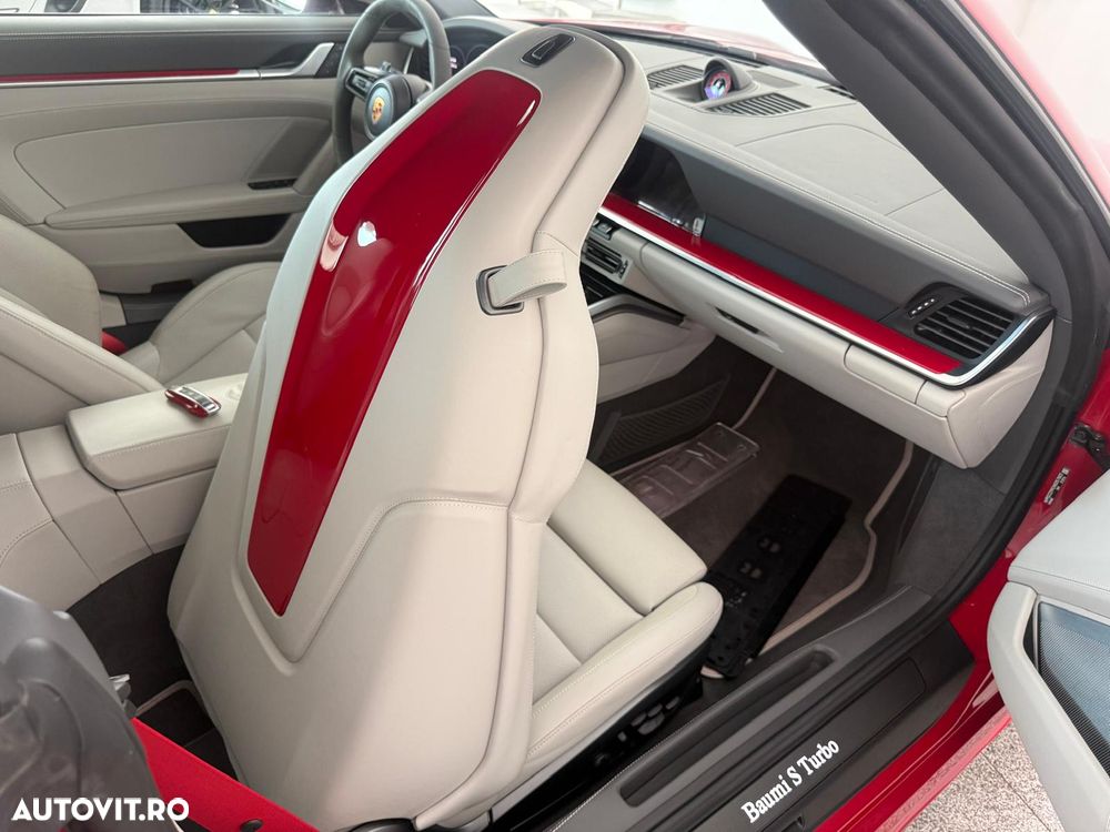 Porsche 911 911Turbo S - 8