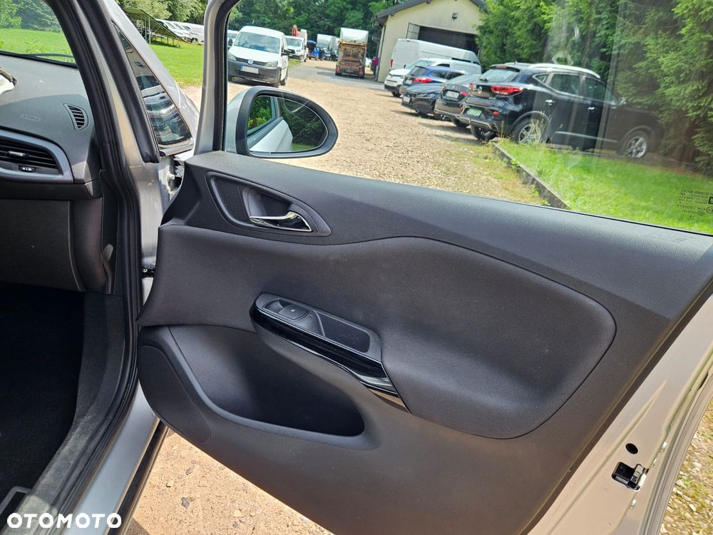 Opel Corsa 1.2 Cosmo - 26